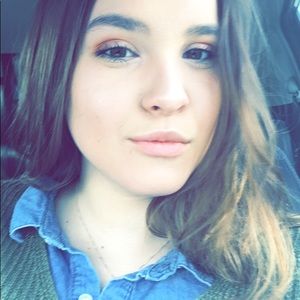 Meet your Posher, Kara